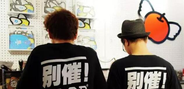 公司夏季如何選擇合適的員工製服?